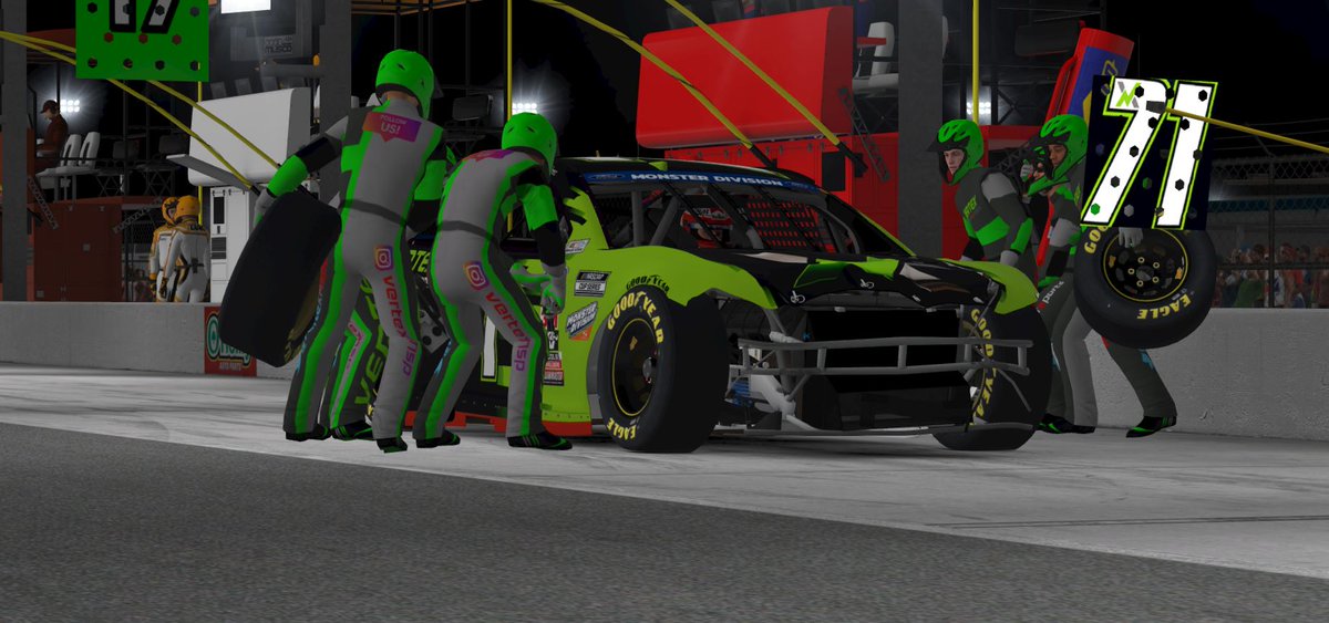 Quinta de la Monster de <a href="/DriversparadeCb/">Drivers Parade Club</a>
 en Darlington con <a href="/VertexMsports/">Vertex Motorsports</a>
Sin ritmo en este circuito y con accidente que me encuentro en la v23. Coche tocado casi 200 v. A sufrir. Lio al doblarme y final P22 pero con sanciones. Pensaba retirarme pero había que intentar sumar😰