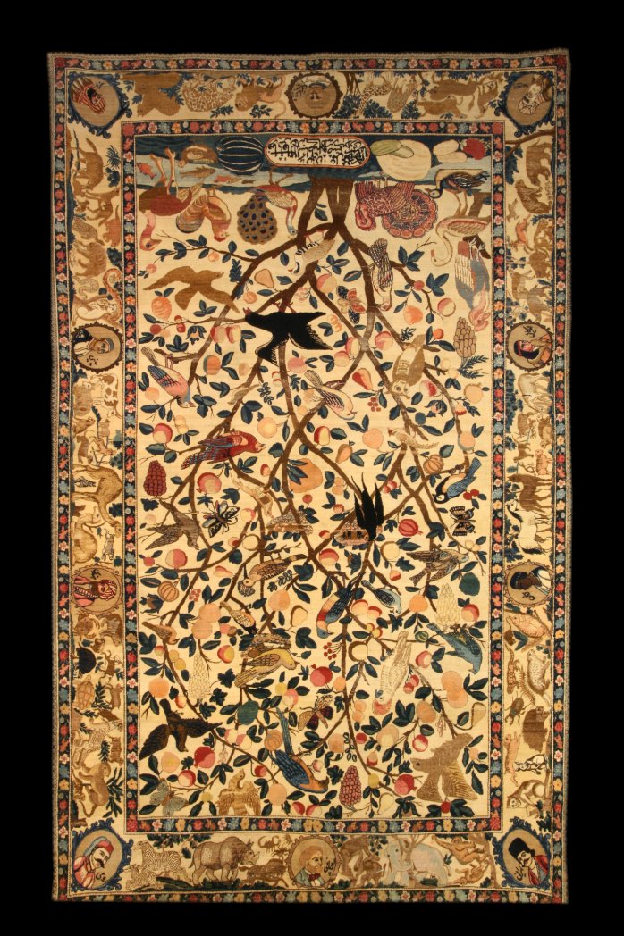 carpet_museum's tweet photo. موزه فرش ایران سال ۱۴۰۰ را تبریک عرض کرده و برای هم وطنان داخل و خارج از میهن آرزوی سلامتی و بهروزی دارد . فرش ایرانی آیینه‌ی ��ز هویت و تجلی فرهنگ غنی ماست، همراه با ما   به شناخت هر چه بیشتر آن بکوشیم .
#موزه_فرش
#نوروز۱۴۰۰  
#فرش_ایرانی
#فرهنگ_ایرانی https://t.co/Vkv9sH9oXH