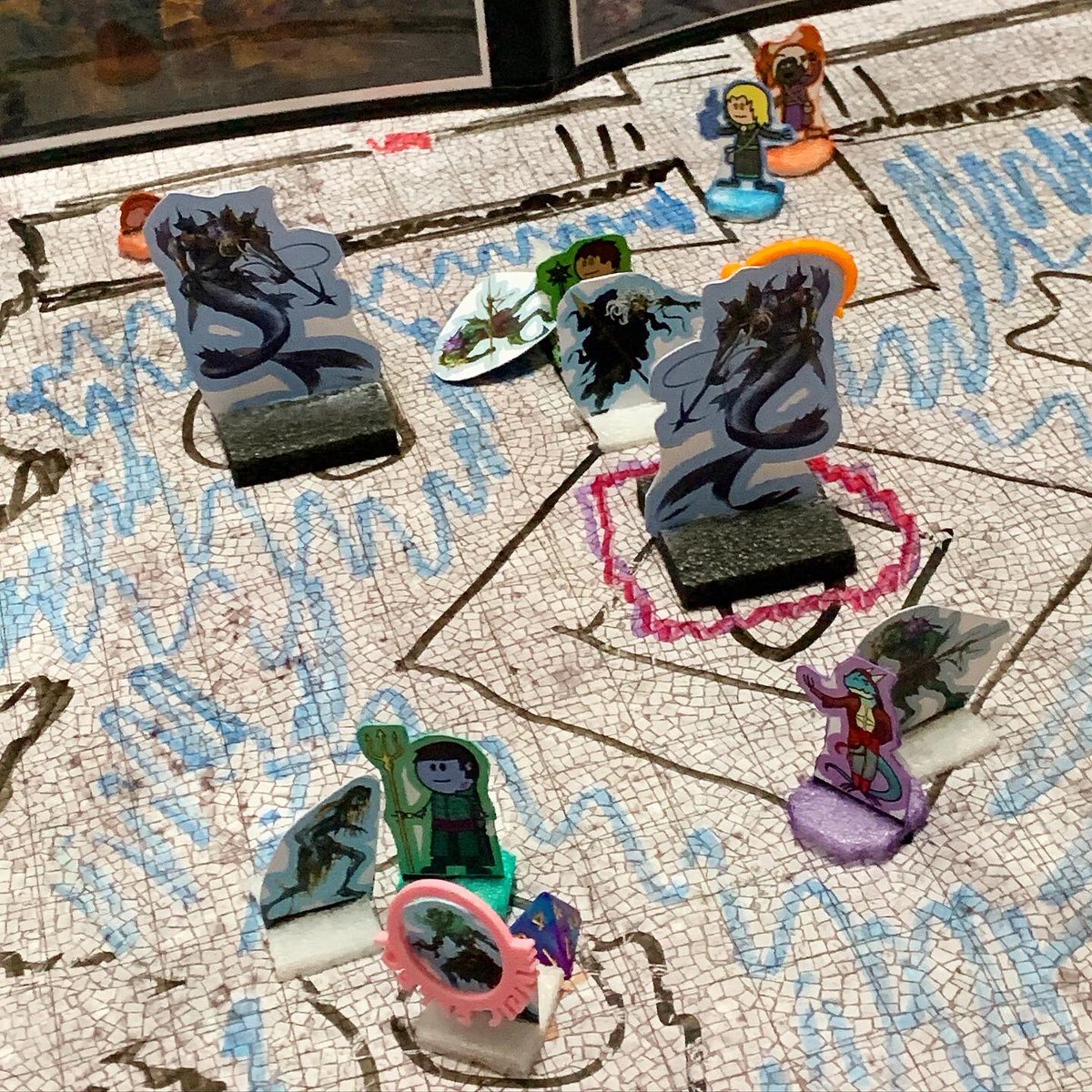 DaddyBird's tweet photo. Fantastic Dungeons & Dragons session today! Larkin summoned Spiritual Guardians as we vanquished sea hags, merrows, & sahuagin. Then we tangled with a roper.
#DnD #DnD5e #DungeonsAndDragons #LarkinTuiaezel #clericlyfe #ThankBertamis #SpiritualGuardians #SayHelloToMyLittleFriends https://t.co/Oau4c3S0ir
