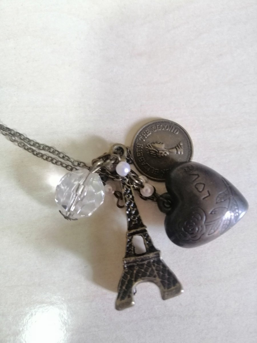 limitkitammuort's tweet image. 7 - questa non la voglio neanche commentare guardate