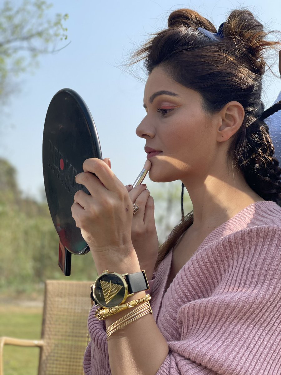 RubiDilaik's tweet photo. Raw and fresh from the farms😄🤪 https://t.co/JR8cmzOIYm