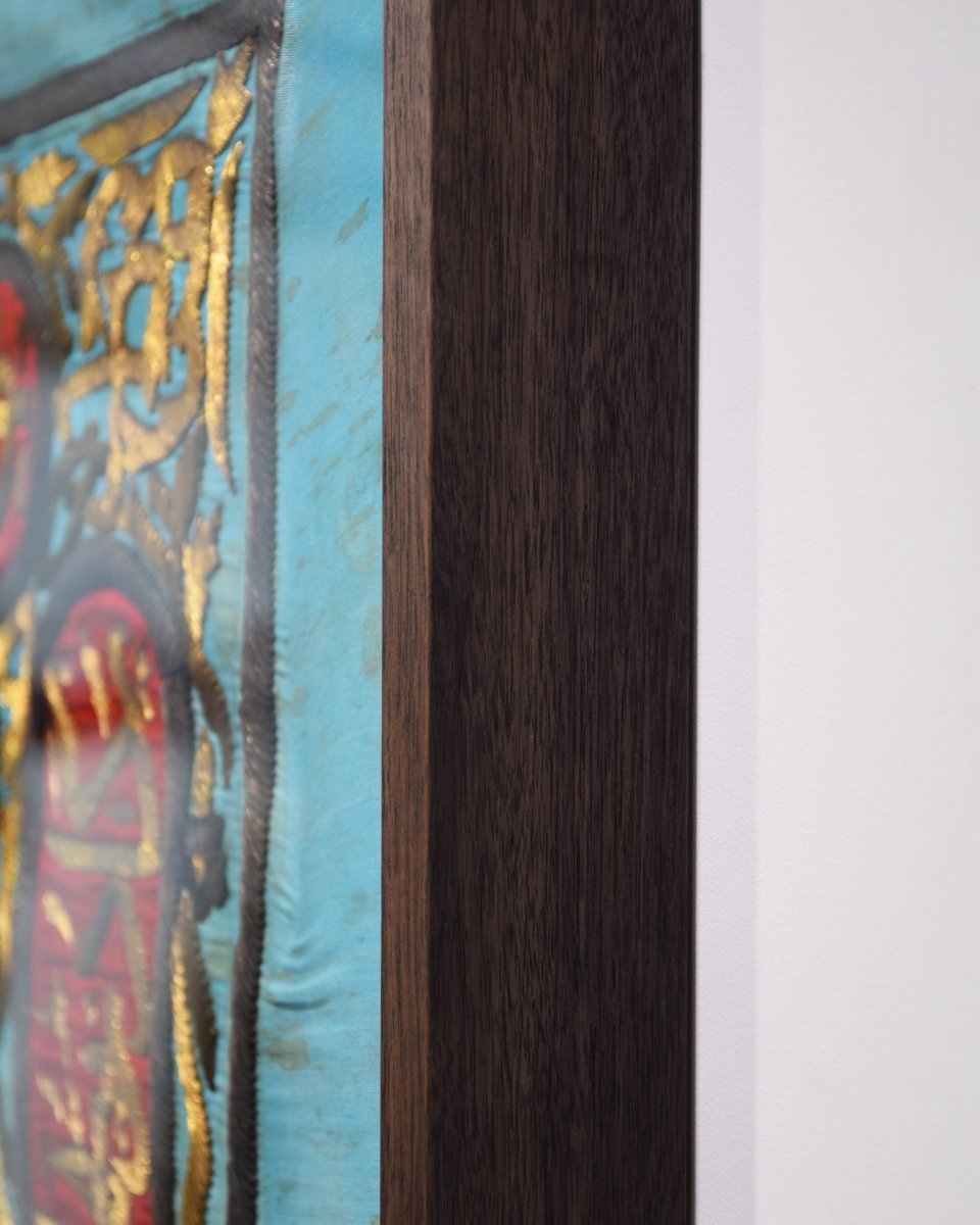 HartenFW's tweet photo. Bespoke walnut box frames with darkened corner splines to house these precious textile artefacts.
#conservationframing #bespokeframing #artframing #contemporaryframing #artgraphics #artpresentation #customframes #bespokeframes #handmade #woodshop https://t.co/fKnHsZLhF1