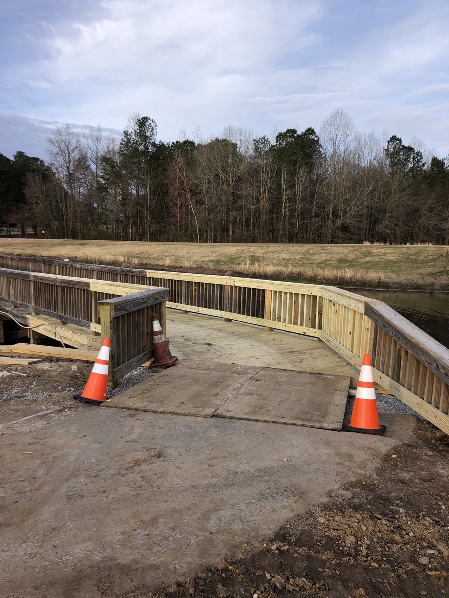 damondean79's tweet photo. We are now allowing foot and golf cart traffic on the repaired bridge on #1 of the Orange course. ⁦@KeithHills27⁩ https://t.co/29uRa3A98G