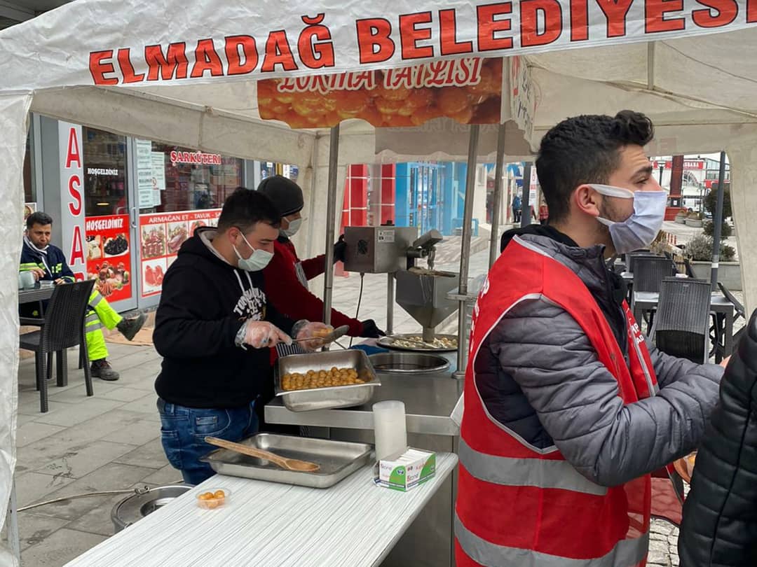 Adembarisaskin's tweet photo. Onur Karakülah'ı, vefatının 7. senesinde Mevlit okutarak,dualarla andık. 
Seni Unutmadık! Unutmayacağız!
Ruhu Şad Mekanı Cennet olsun. https://t.co/fX783Ib1eE