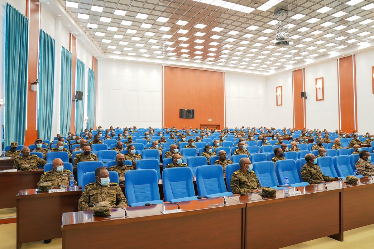AbiyAhmedAli's tweet photo. In my meeting this morning with the leadership of the ENDF, I expressed pride in our forces as guardians of peace & protectors of sovereignty. 1/2 https://t.co/5VOYZ0qmsI