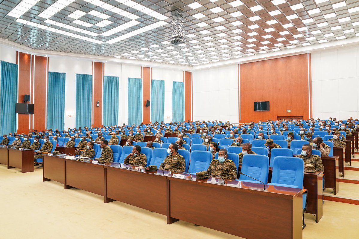 AbiyAhmedAli's tweet photo. In my meeting this morning with the leadership of the ENDF, I expressed pride in our forces as guardians of peace & protectors of sovereignty. 1/2 https://t.co/5VOYZ0qmsI