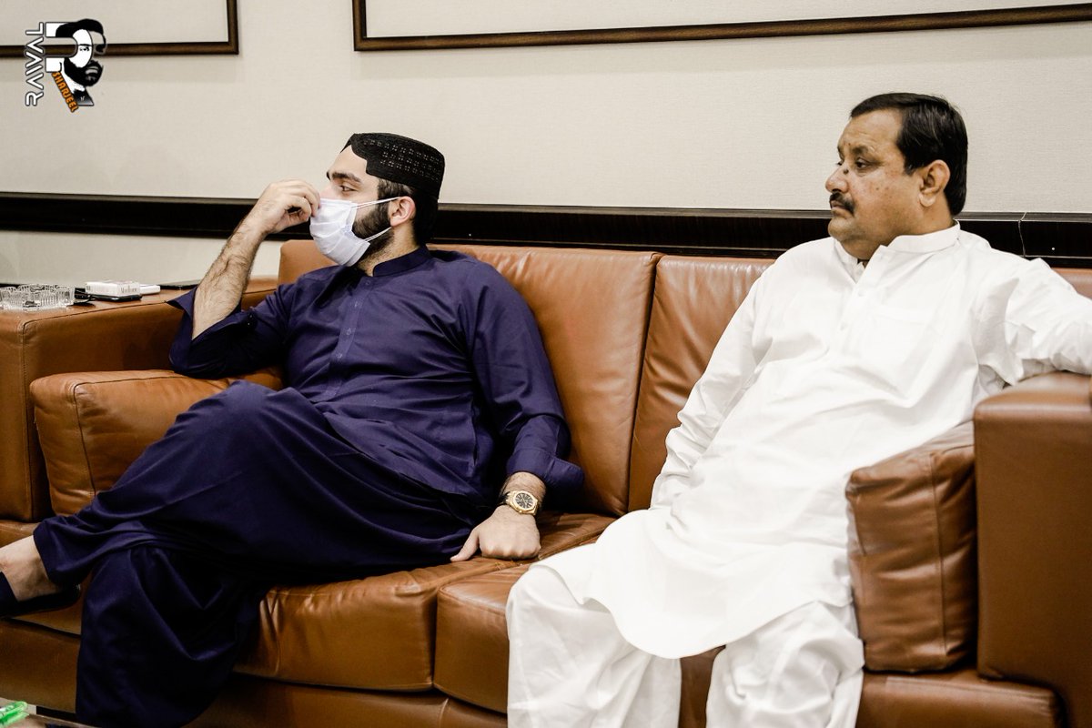 ZaminKaleri's tweet photo. Random Click's 
@rawalsharjeel discuss about constituency issues with Peoples of PS63 
@BBhuttoZardari 
@sharjeelinam https://t.co/8mJqTDX4qc