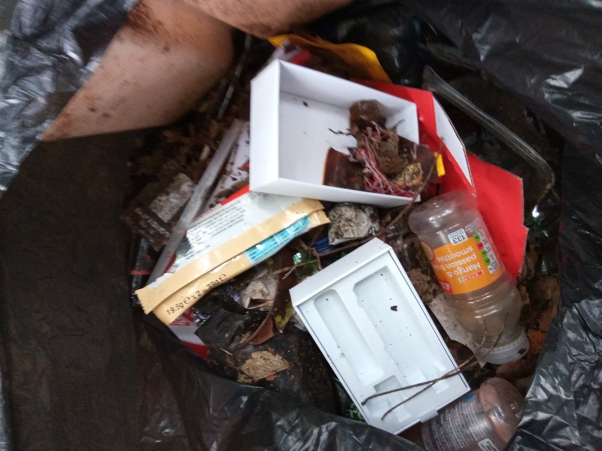 MartinMcRandal's tweet image. Shocked by what I found during litter pick in beautiful #Ballymenoch Park this morning, all within 50 metres of a bin. Spaces like this are precious. I wish some would appreciate them. #LeaveNoTrace #LiveHereLoveHere @KeepNIBeautiful @ANDborough