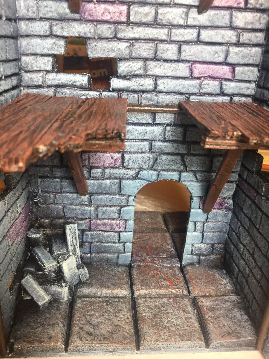 thesonicdark's tweet photo. Seems peaceful..... Enough. Finished my March Encounter 10x10 Project. #miniatures #tabletopgaming #crafter https://t.co/q4BKggD4DK