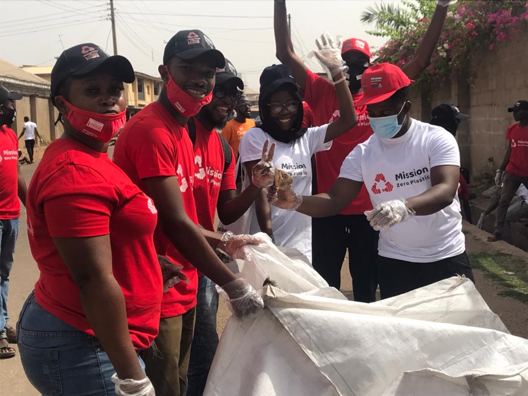ibrahim_sekinah's tweet photo. #GlobalRecyclingDay 

#AREaixTCCF
#MissionZeroPlastic
#RecyclingHeroes
#RecycleForEducation
#GlobalRecyclingDay https://t.co/snaIVyIQC4