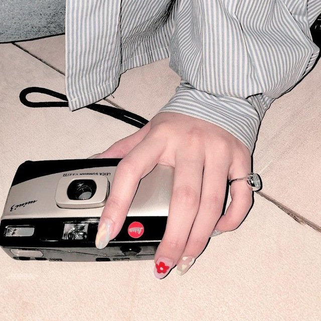 sugarxblsoom tweet media