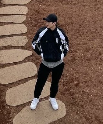ljhfolder's tweet photo. #JOOHEON #주헌 https://t.co/DyWtKWXSqU