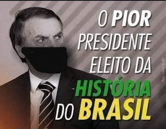 NatliaPalma2's tweet photo. #ForaBolsonaroUrgente

E tem gente que ainda dá os parabéns para um demônio desses.

Quase 300 mil vidas perdidas,  famílias devastadas pela dor.

#ForaBolsonaroGenocida https://t.co/nSYEYxxI6s