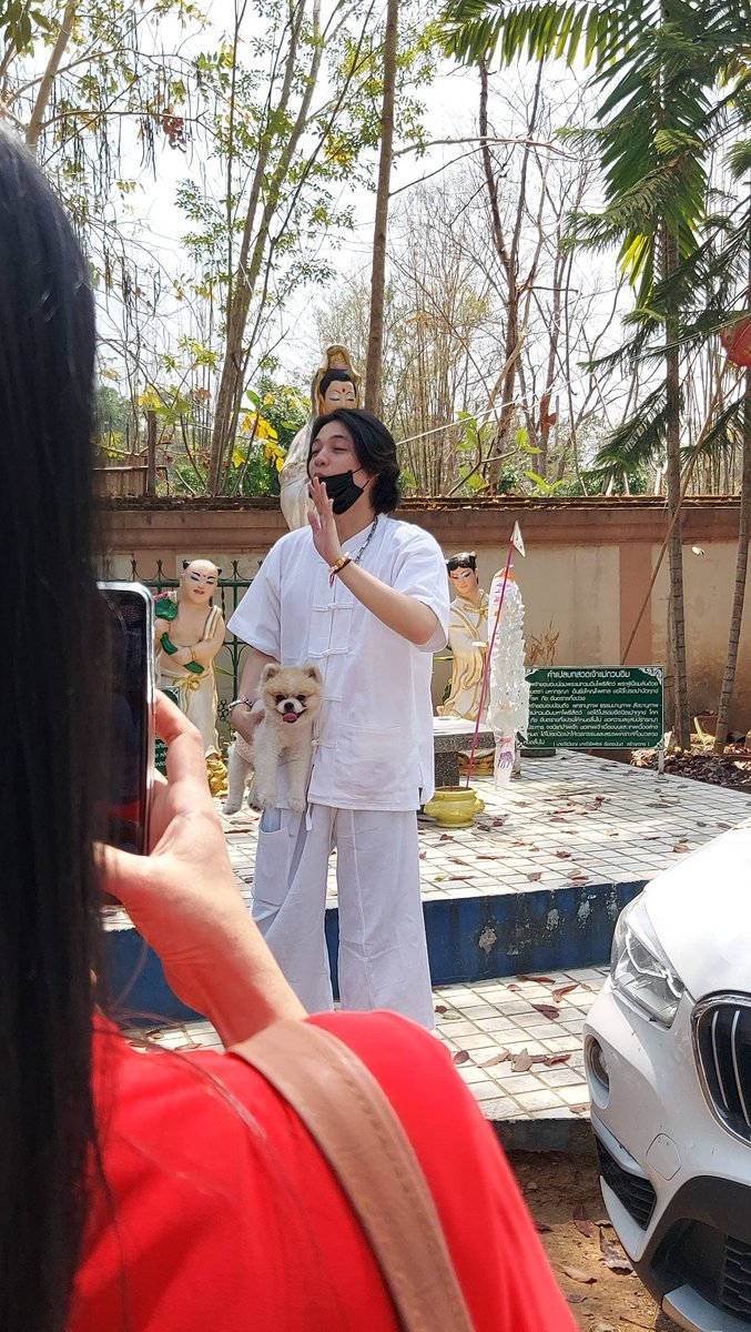 chuti_MT's tweet photo. หลวงปู่น้อนรุ่นพกตุ๊กตาหมา 🐶💕 เชิญบูชาได้ค่า พรุ่งนี้รวยย!! 
#บาสเด็กอ้วนที่แท้จริง https://t.co/YWH65obXHc