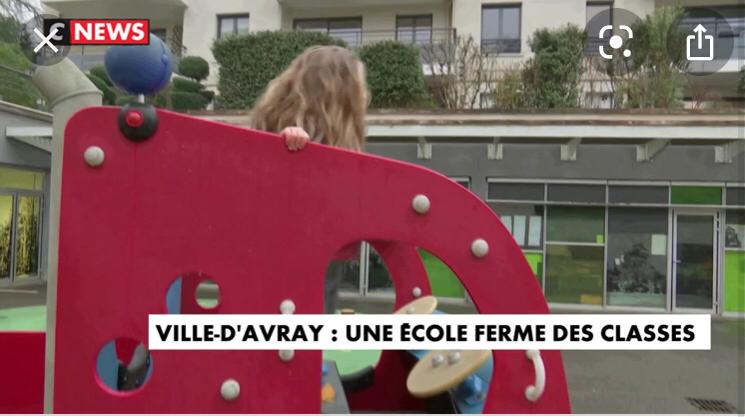 Piva92410's tweet photo. Bonjour @jmblanquer
Ds le 92 pénurie de remplaçants en élémentaire, profs de techno en voie de disparition au collège ! Que fait @acversailles : ils refusent de recevoir les asso des #ParentsdElevesEnColere !
@LeParisien_92 @20Minutes @JMaireofficiel @actufr92 @francebleuparis https://t.co/ThiGhZ9sKs