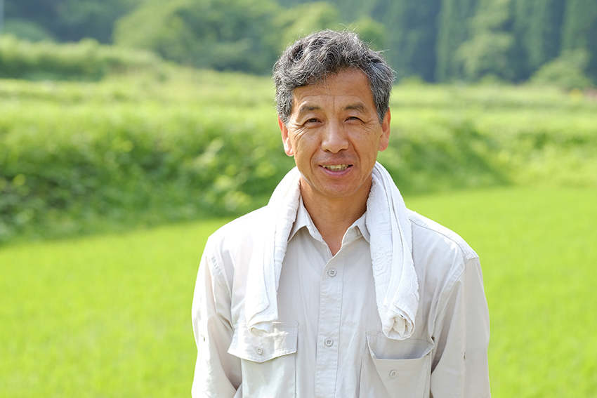 aki_rina's tweet image. お米が4トン余っているとSOSがきました。石川県のおおた農場さんは「蛍の里」とも呼ばれる自然豊かな渡津町でお米を生産。高級ホテルや高級和食料理店に卸していたため、出荷量8割減に。リピーター続出のお米、コメ好きな方はぜひ🍙

▼商品一覧はこちら
tabechoku.com/producers/2076…

#農家漁師からのSOS