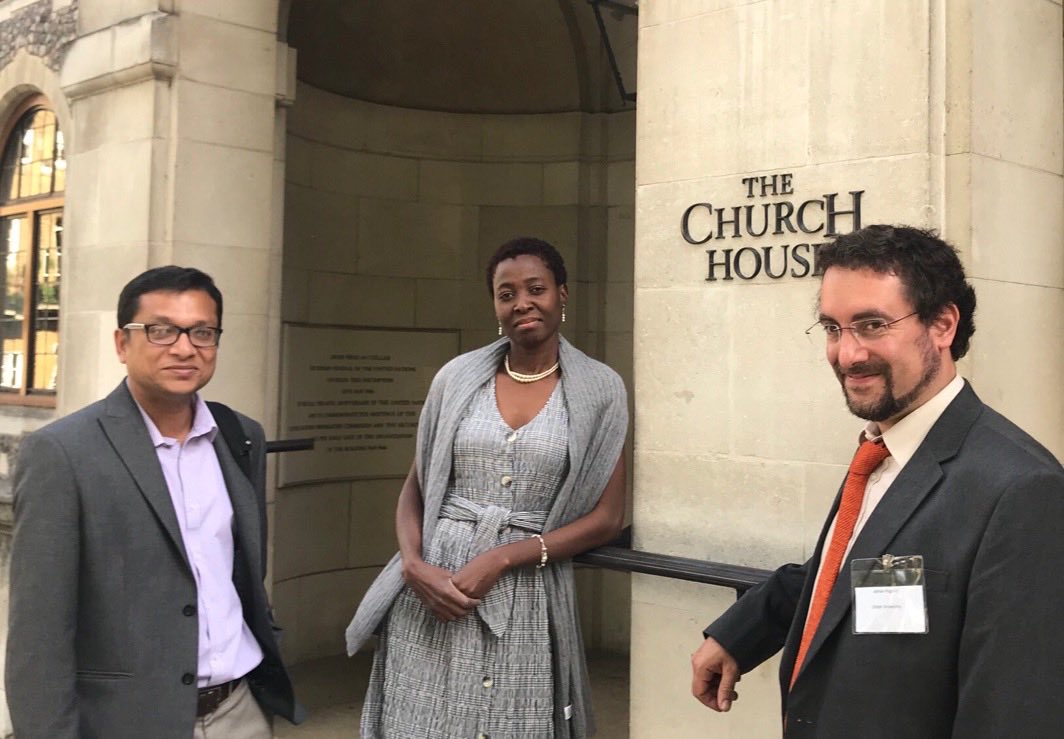 EmPoweredBW's tweet photo. Our CEO ⁦@EuniceKira the journey from Research to Impact
2016⁩ ⁦@CheveningAA⁩ 
2018 Rushlight clean technology award 
2018 ⁦@innovateuk⁩ Energy Catalyst innovation funding award for ⁦@SolarFin2Go⁩
2019 launch of stage 2 funding award ⁦for #SolaNetwork https://t.co/tGeoVvazlm