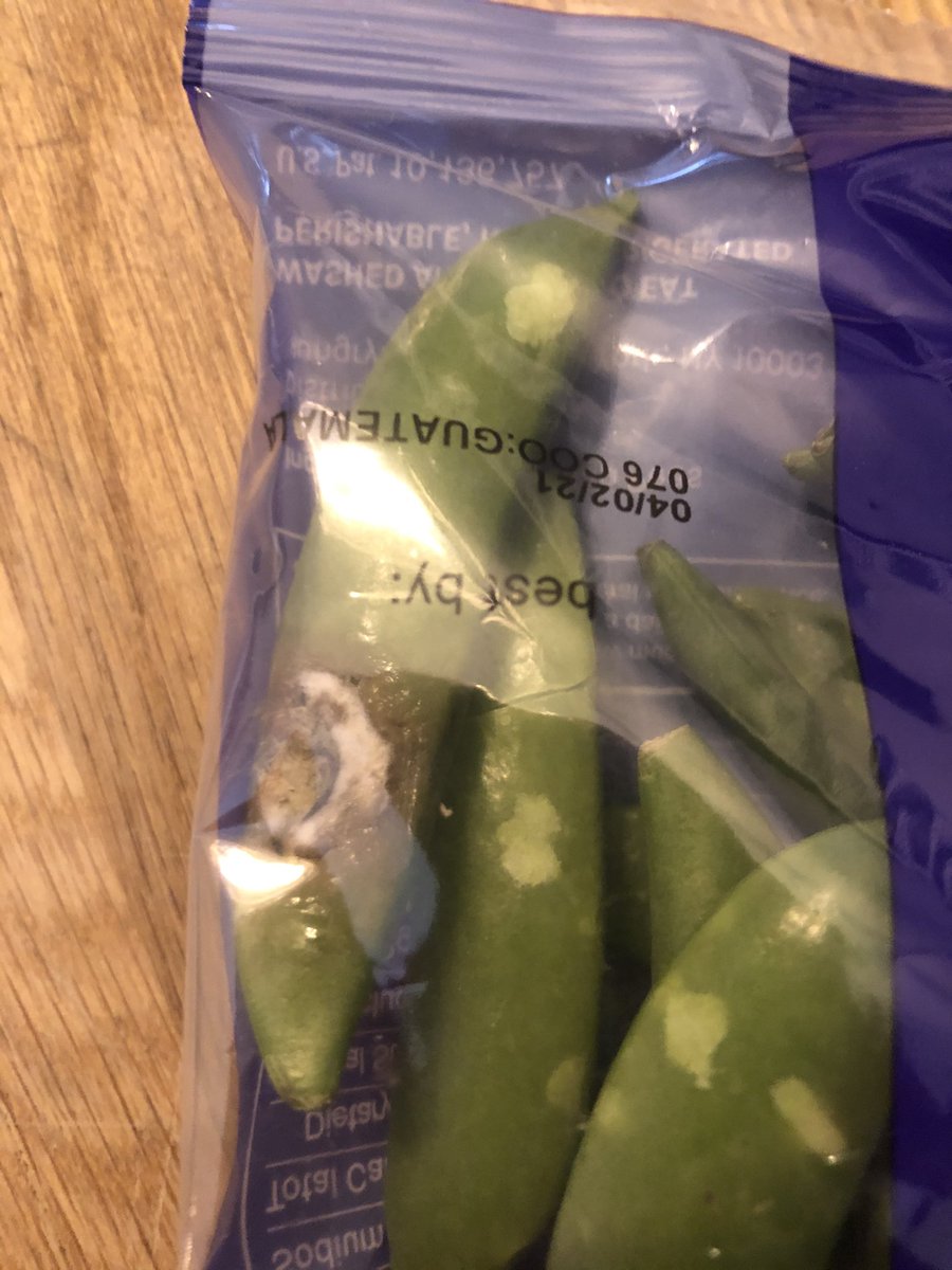 Katiemary16's tweet photo. @hungryroot my peas that just got delivered are rotten. What do I do? https://t.co/JTl0fzAKLG