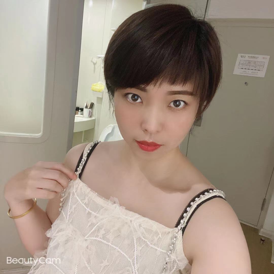 chenweiming16's tweet photo. 杭州草莓一颗欢迎来品尝
位置：拱墅万达后面
价格：5米
年龄：30
服务：陪��，spa按摩。指滑。漫游。口活。爱爱
联系微信：fyyjbffhjigg
体验：整个服务，态度热情，服务认真，值得一去。 https://t.co/sR3XNSCcv7