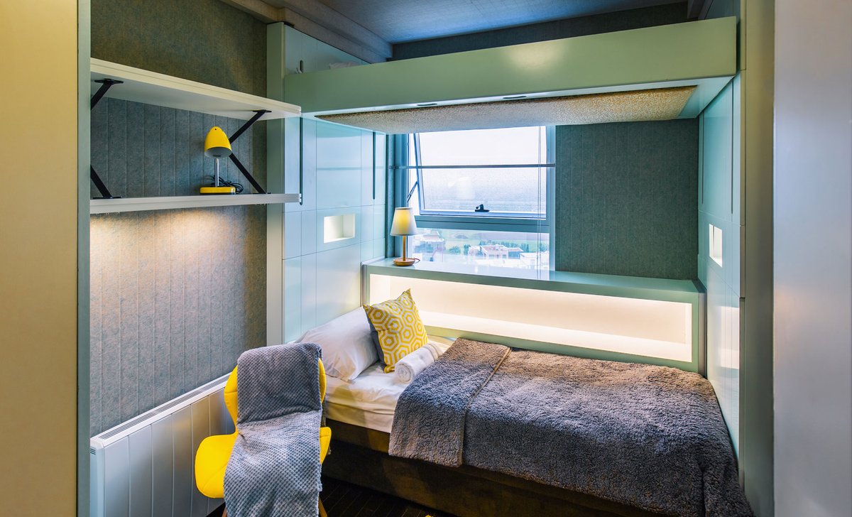 In search of a spacious option for sharers? 🏡 The Stay Club Colindale offers a penthouse studio type which might just be the ideal fit for you. Head to our website to take a virtual tour of the studio! #TheStayClub #Colindale #StudentAccommodation