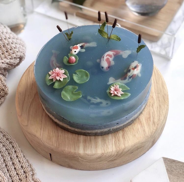 heartclue's tweet photo. koi pond cake by petrichoro https://t.co/OP3UHjfQ6P