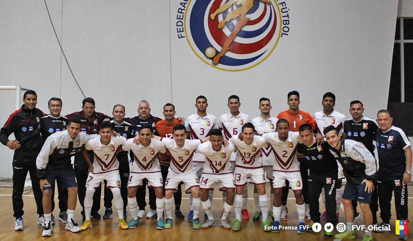 FVF_Oficial's tweet photo. La Vinotinto de Futsal finalizó invicta en tres partidos de preparación ante Costa Rica

🔗 https://t.co/nTZ0kOXsDg https://t.co/T15Gsa9G45