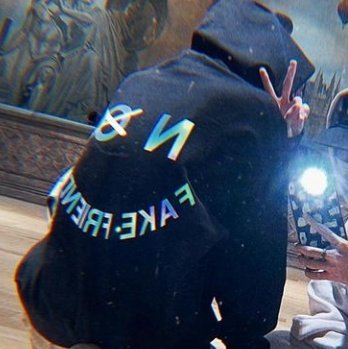 bangchaniees's tweet photo. bambam, lisa &amp; bangchan wearing no fake friends hoodie

'97 liners https://t.co/y5JUz07aAE