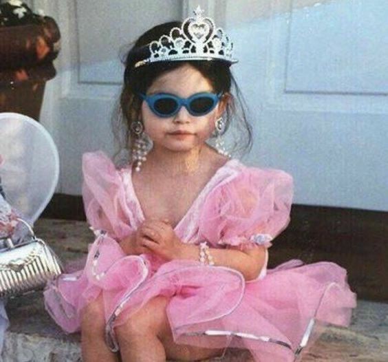 1.sınavlarda boku yiyen ben ve hala acıklanmayan notlar vardır ortalama yukselicekmi dusucekmi diye dusunurken 2.sınav denilmistir #VakalarArtıyorSınavlarİptal