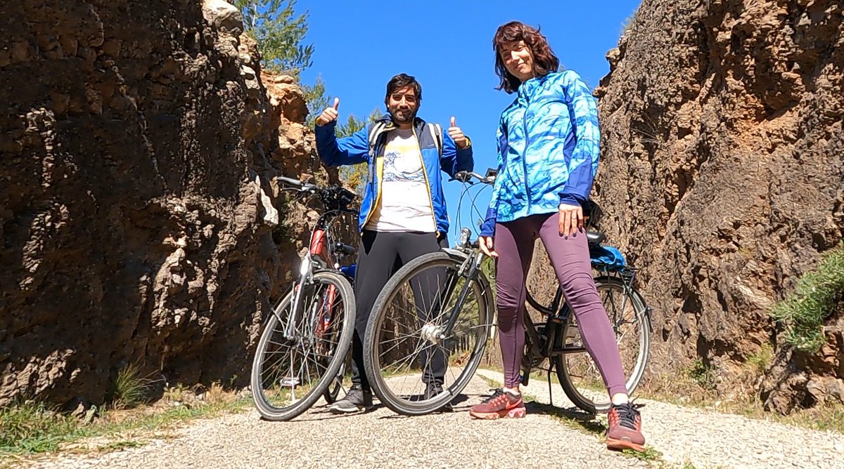 vueltalmun's tweet photo. DOMINGO DE ESTRENO! Hoy publicamos en el canal un video que hicimos descubriendo la Comunidad Valenciana en Bici!! https://t.co/stB8raAnKc

🇲🇽10:30 hs 🇦🇷13:30 hs 🇪🇸 17:30 hs 
#vueltalmun https://t.co/hVRDt5FCiq