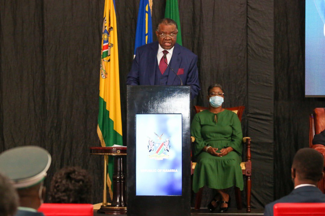 daisrym's tweet photo. “We should therefore all take ownership of the future of this country. No challenge is insurmountable provided we’re willing to hold hands in the spirit of Harambee. I’m confident that the future is bright.” -President @hagegeingob 21 March 2021🇳🇦

#OneNamibia #OneNation #NamAt31 https://t.co/IXOaQRWrRC
