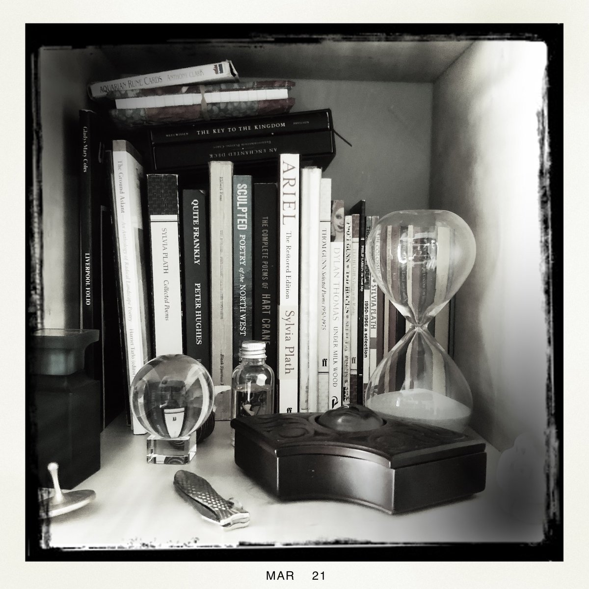 NIGHTSFULLNINE's tweet photo. Poetry Corner  #WorldPoetryDay https://t.co/l01a4HlI7k