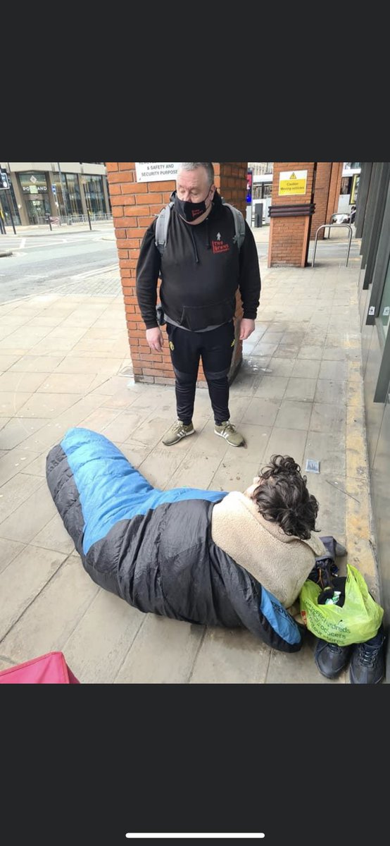 Two_Brews_'s tweet photo. Plenty of hot drinks, biscuits, sausage barms and cheese toasties given out today. Always plenty of laughs with this morning teamβ€οΈ
Thank you for your time today guys, a pleasure as always π to everyone in the group, thank you for caring and sharing β€οΈ#oneaimonemission #twobrews https://t.co/IhaqlmBuCY