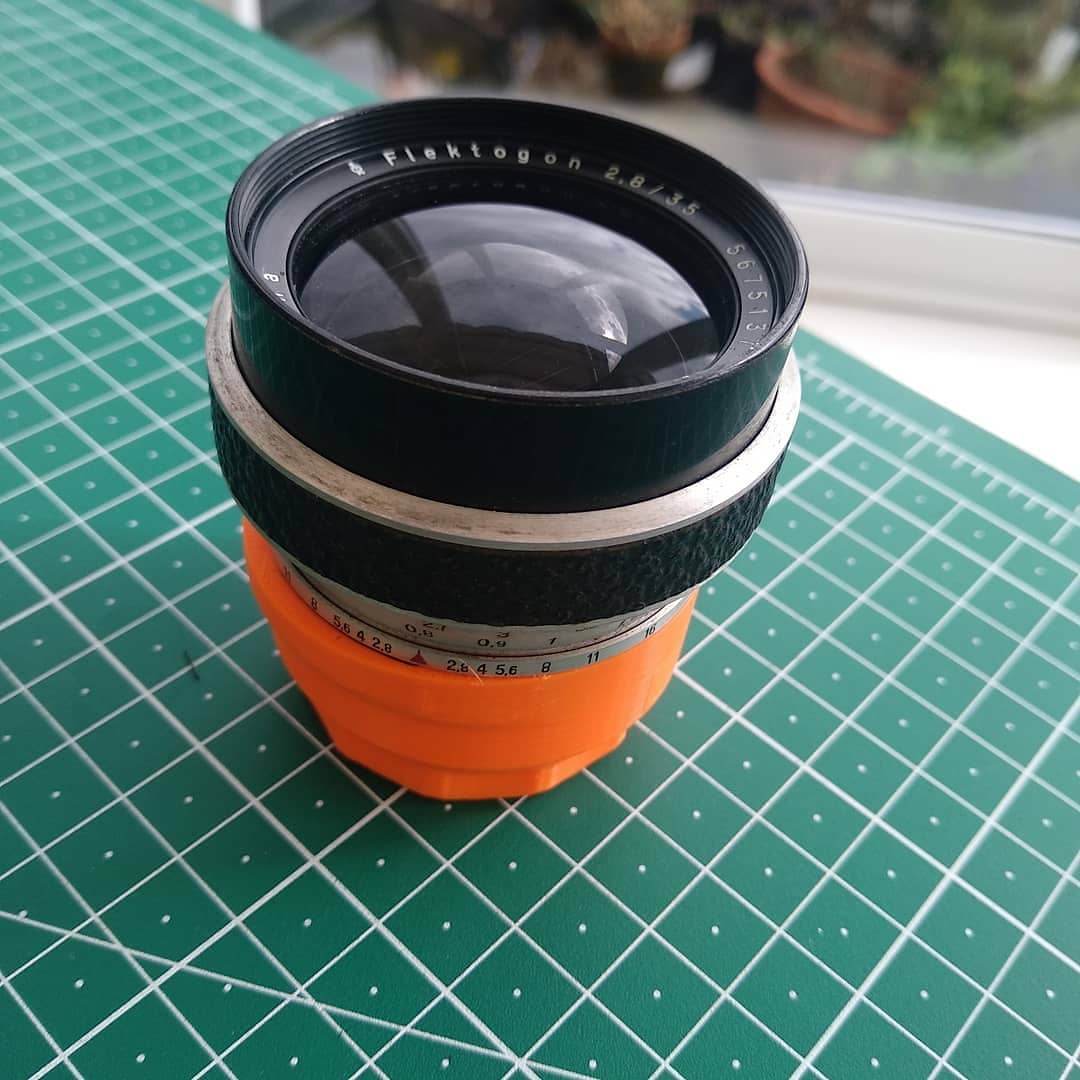 SimonFor's tweet photo. I don't know Werra people will buy it, but I made it anyway... #Werra #flektogon #CustomLensCaps #ForsterUK #badpun https://t.co/NLiQEhSKQ5