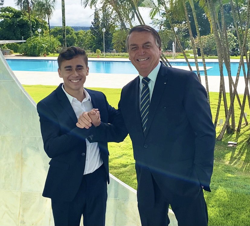 Oro, torço e admiro. Parabéns, presida! <a href="/jairbolsonaro/">Jair M. Bolsonaro</a>