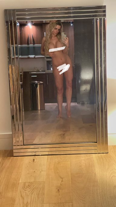 Posting and chatting from 4pm.  #onlyfans #louisemoore https://t.co/WxCNRStjfH<a href="/tag/onlyfans"class="tags">#onlyfans</a><a href="/tag/louisemoore"class="tags">#louisemoore</a>