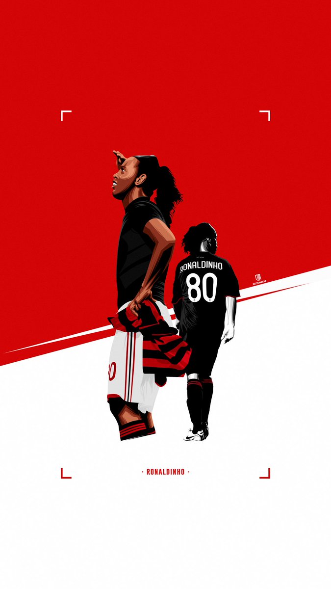 deztramilan's tweet photo. Happy Birthday @10Ronaldinho 
#ForzaMilan https://t.co/btlOYkX9zt