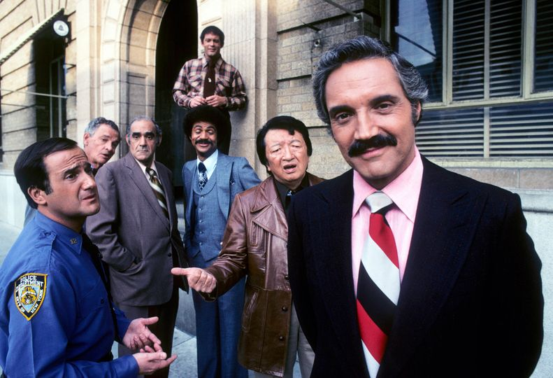 Happy 90th birthday Harold Lipshitz, aka Hal Linden. 