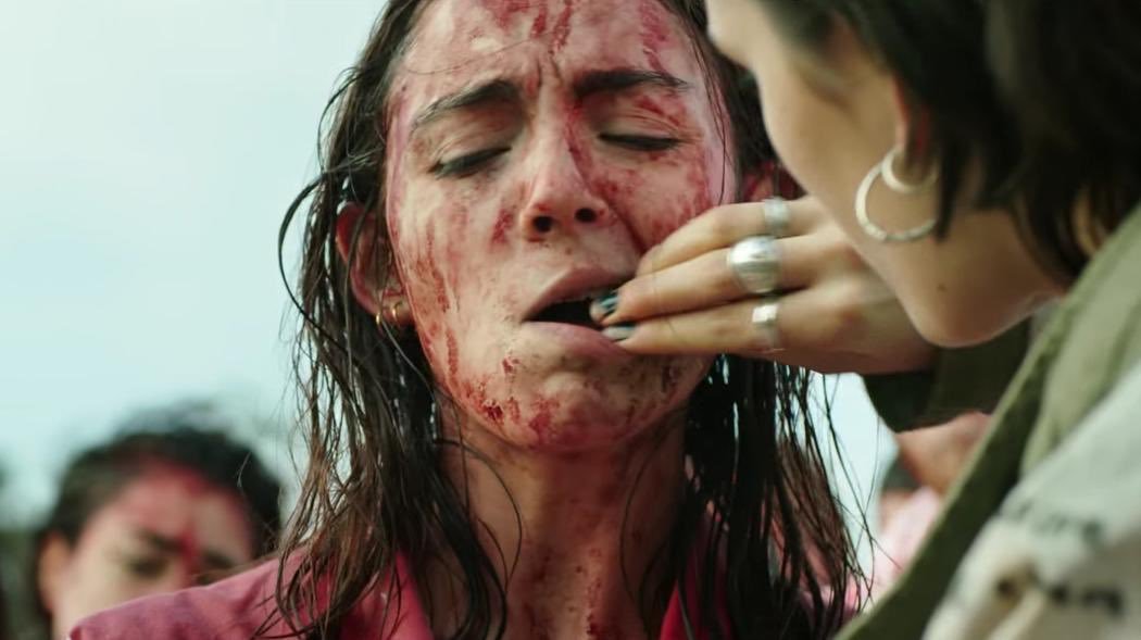 Gibboanxious's tweet photo. Raw ★★★½
You know this is an ultra effective body horror movie when your mate can't stop retching beside you throughout. Julia Ducournau's #Cronenbergian cannibalistic film is tremendous. I wonder if most veterinary schools are that intense, or maybe it's just the French ones. https://t.co/pQXLotwWCH