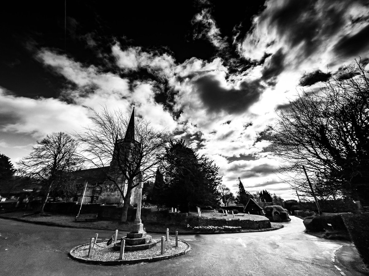 Cotswold village church . #gloucestershire #Cotswolds #churches #architecture #BBCBreakfast #Views #cotswoldlife #Village #happiness #photography #bbcradiogloucestershire www.kenhitchings@me.com