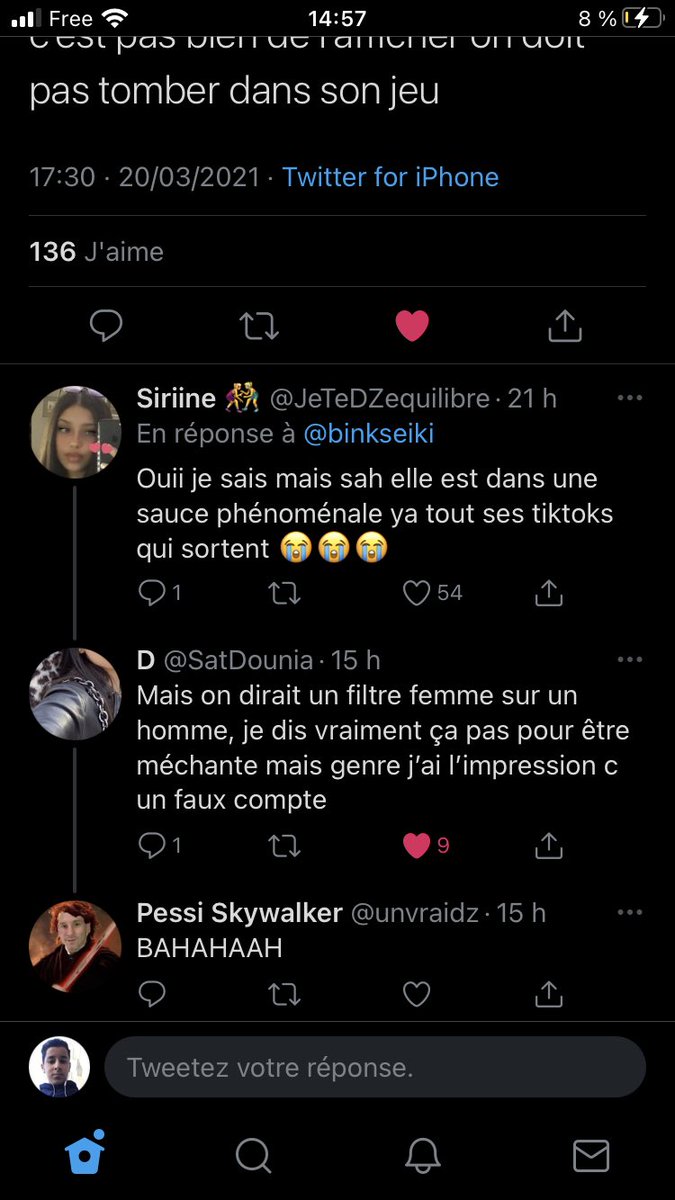 mohaa_mz's tweet photo. @jsstropnia @arrachetatante Mdrr wlh c vrai on dirait un trans https://t.co/NQGAITlENx