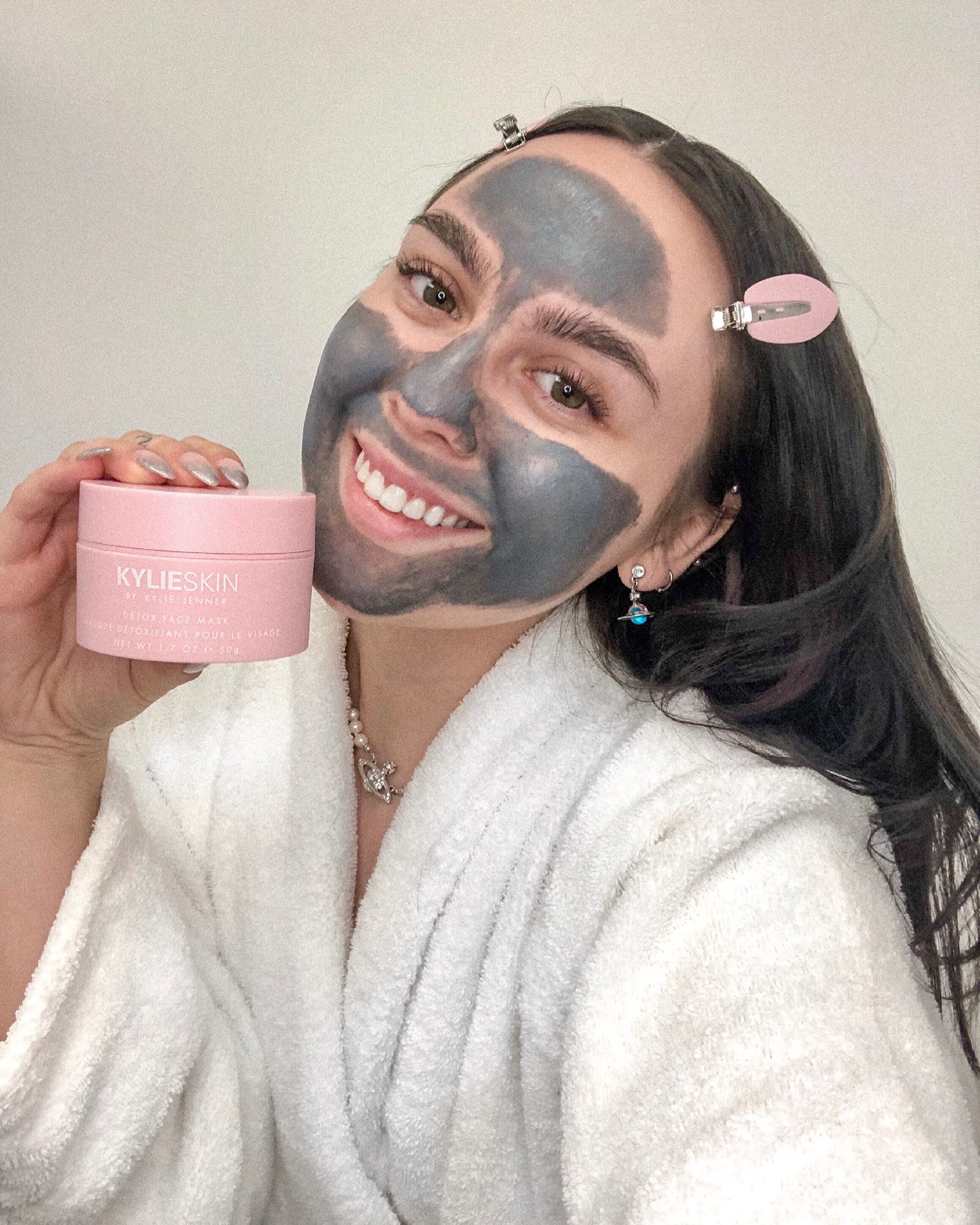 Kylie Skin on Twitter: "self-care sundays call for kylie skin hair clips  and masking! 🥰 https://t.co/fkwkhSDVix #selfcaresunday  https://t.co/YtStFMVnIz" / Twitter