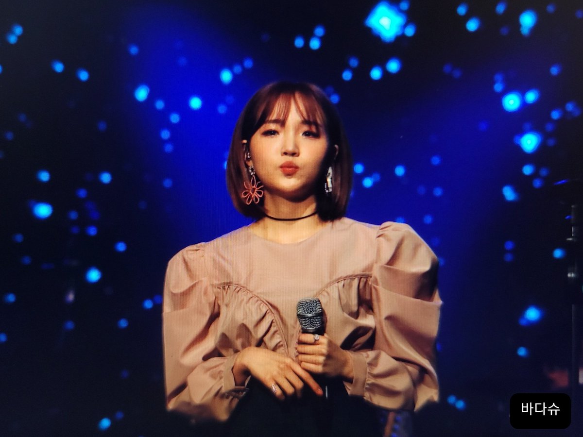 210321 롤링홀 26주년 기념 단독 콘서트 Refresh - 정유진 Preview 01
#정유진 #유진 #메일 #디아크 #theark 

16개월 만이야 유진아.. ❤ 얼마나 보고 싶었는지 몰라 소중하고 소중한 우리 유진이..❤ 우리의 말랑콩떡 몰랑이!