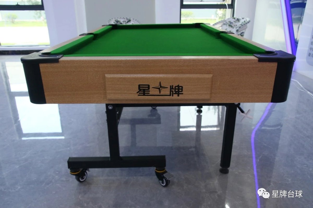 8M6EqvR67KlQGEK's tweet image. Is it cool to have a gift and play with friendson birthday party one day? 

0.5CBM in volume only. portable and strong
manufactured by Xingpai and designed by WPBSA 

6 ft snooker table 
Are you ready? 
#minitable
#6ftpool
#gift
#xingpai
#giftforchildren
#kidstoy