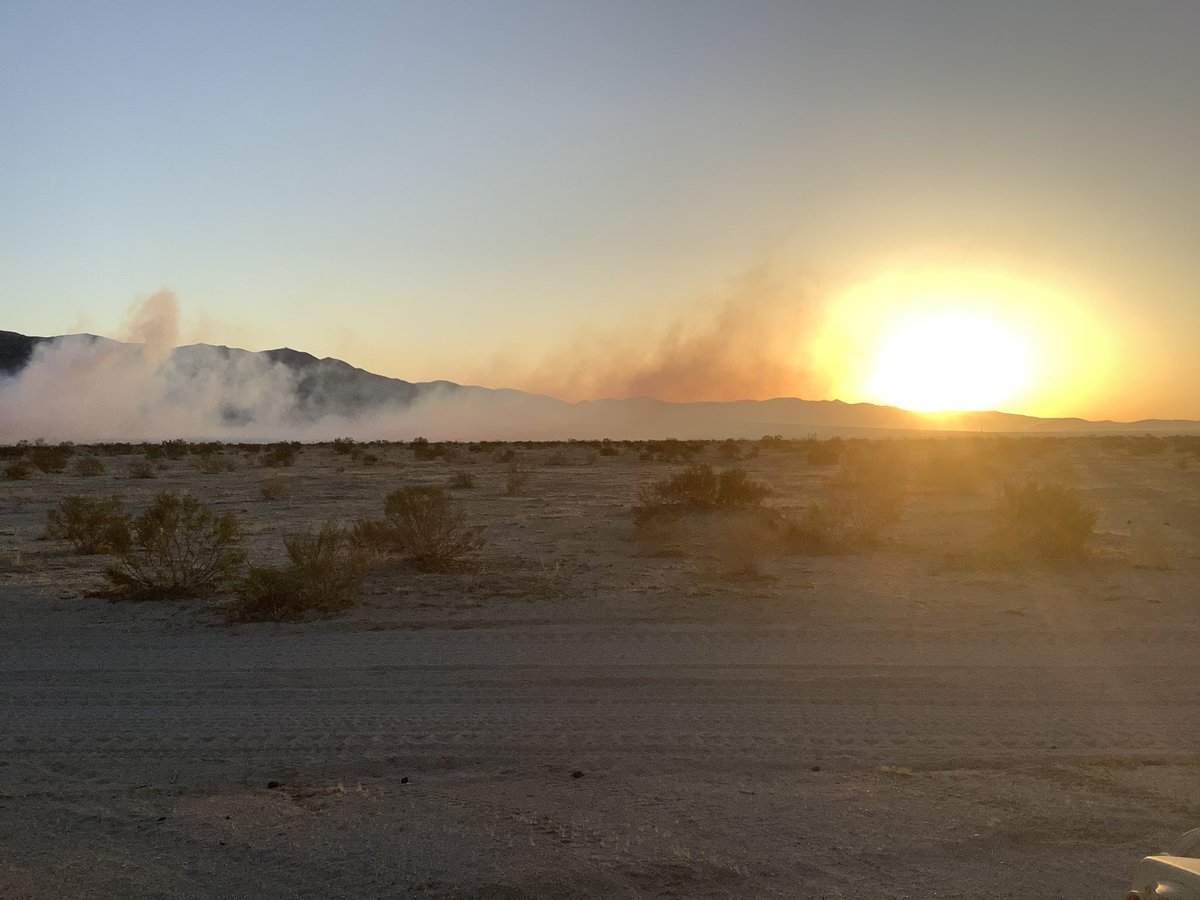 NPanther07's tweet photo. RTU on the attack. Obscuration in place, sun at their back.  Great day to be in the desert! https://t.co/8v9sEQVFvw