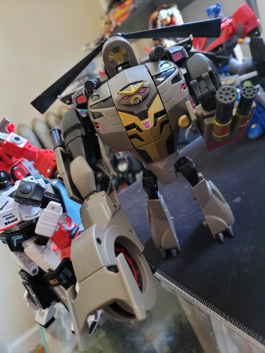 Velocitronians's tweet photo. @SixoTF Do you have time for this angry helicopter boi? https://t.co/9sdbClMNJC