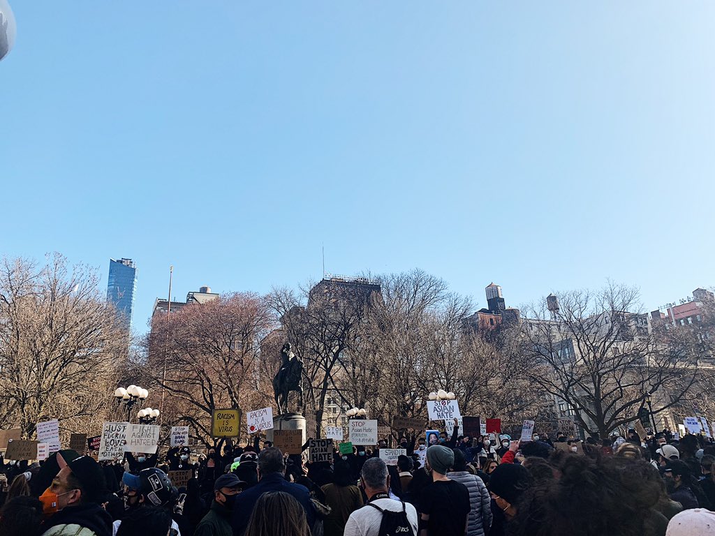 saniyamore's tweet photo. no better day to run a 5K for AAPI solidarity #runningtoprotest #allcrewsonecrew https://t.co/5ylHsBf4qG