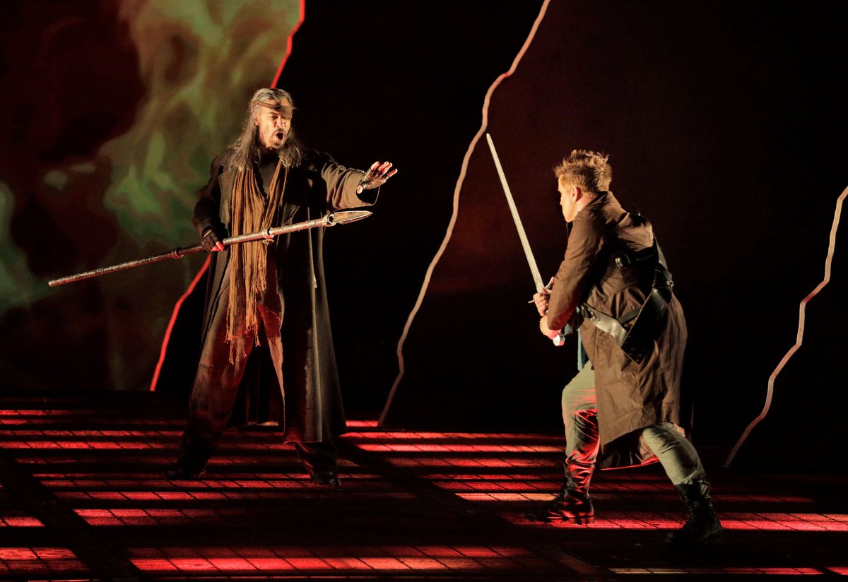 Moonbootica's tweet photo. Watching @SFOpera stream of Wagner's 'Siegfried'
https://t.co/MRZgwftywU #operaison #ringfestival
Photos © Cory Weaver/San Francisco Opera https://t.co/EBoVnHaKKX