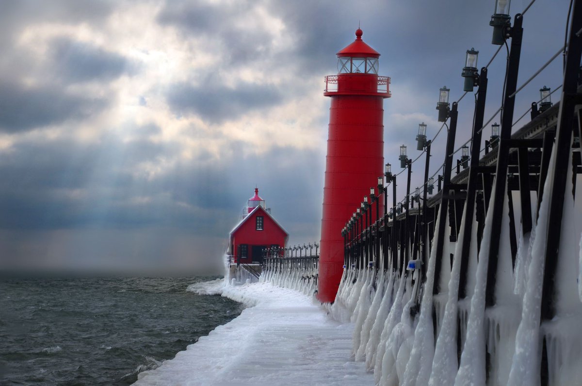 GuruShots tweet media