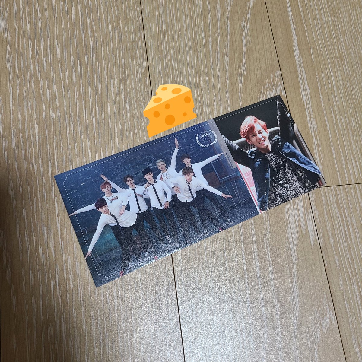 nononoanswer__'s tweet photo. 방탄소년단 방탄 BTS
상남자 뷔 김태형 태형 포카 포토카드 
1.0에 양도합니다
즉입시 네고 가능 준등기 배송

디엠이나 카톡 주세요
https://t.co/KyEePZ3bNb https://t.co/Bq2impBaRN