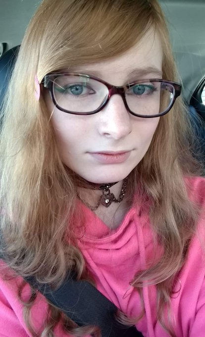 What a adorkable nerd. Would be a shame if someone wedgied her over that dumb face https://t.co/dQlG<a href="/tag/trans"class="tags"><span>#trans</span></a>